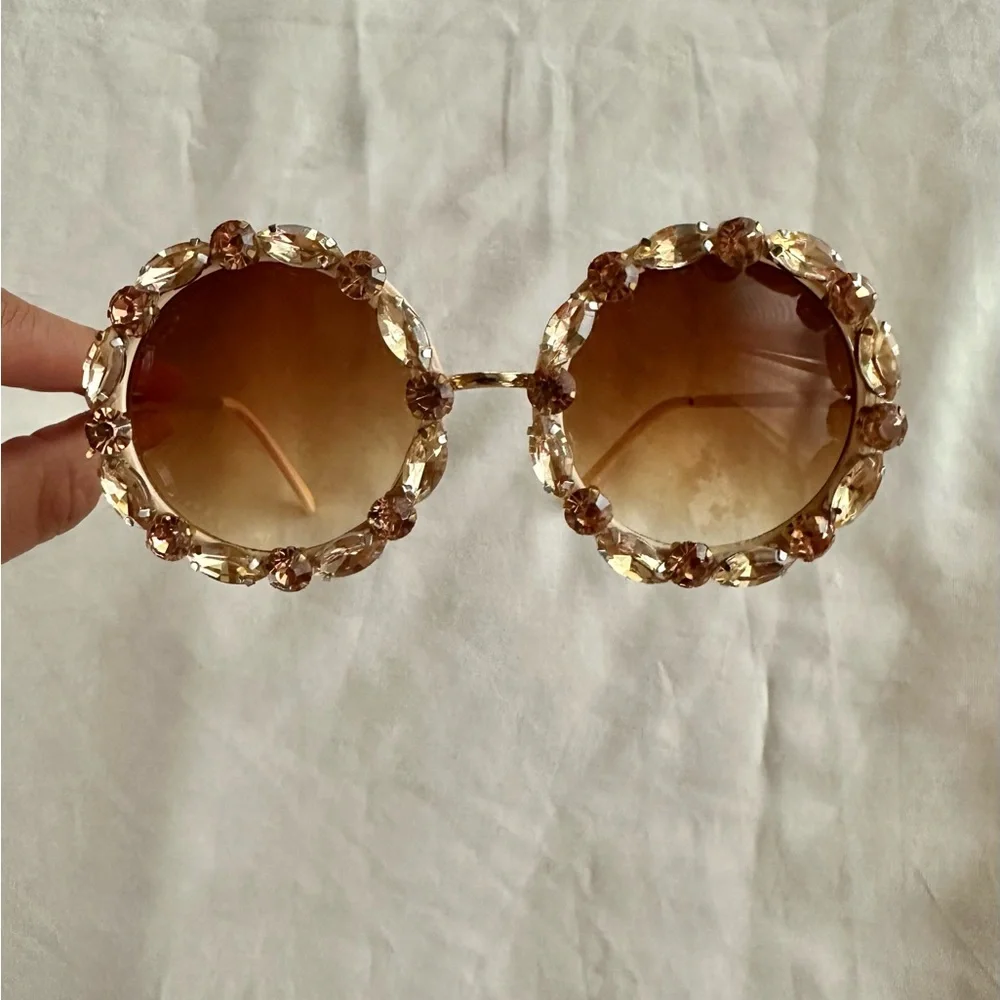 Crystal-Embellished Sunglasses Bold Statement Bohemian Boho Y2K Festival Style